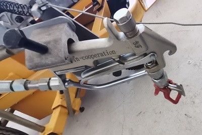 Airless Spraying Pavement Line Striping Cold Paint Single Gun Road Marking Machine (eenvoudig gestuurd wegmarkeringsmachine)