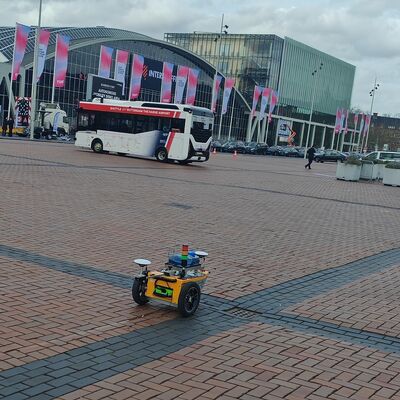Wegmarkering Vooraf Markeren Robot / Machine - Te Zien Op Intertraffic Amsterdam 2026 - Satelliet Navigatie